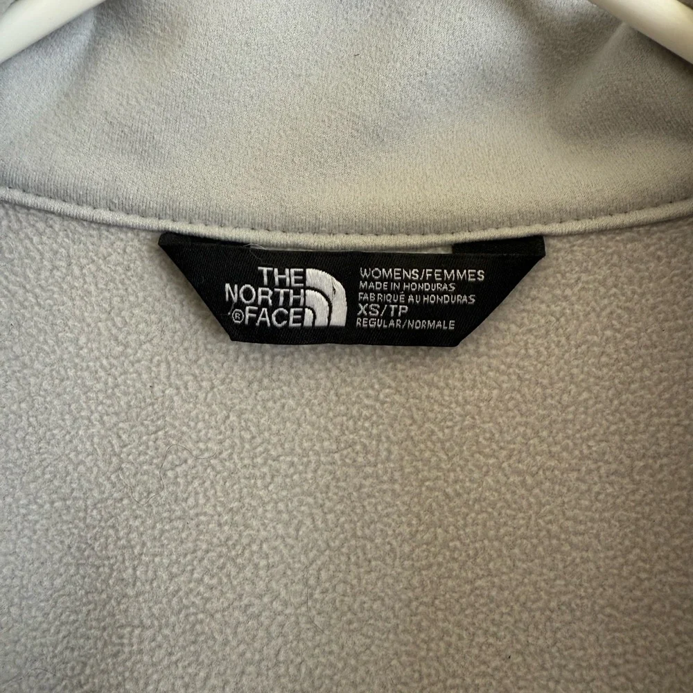 The North Face Apex Bionic women's soft shell jacket in light grey XS‎